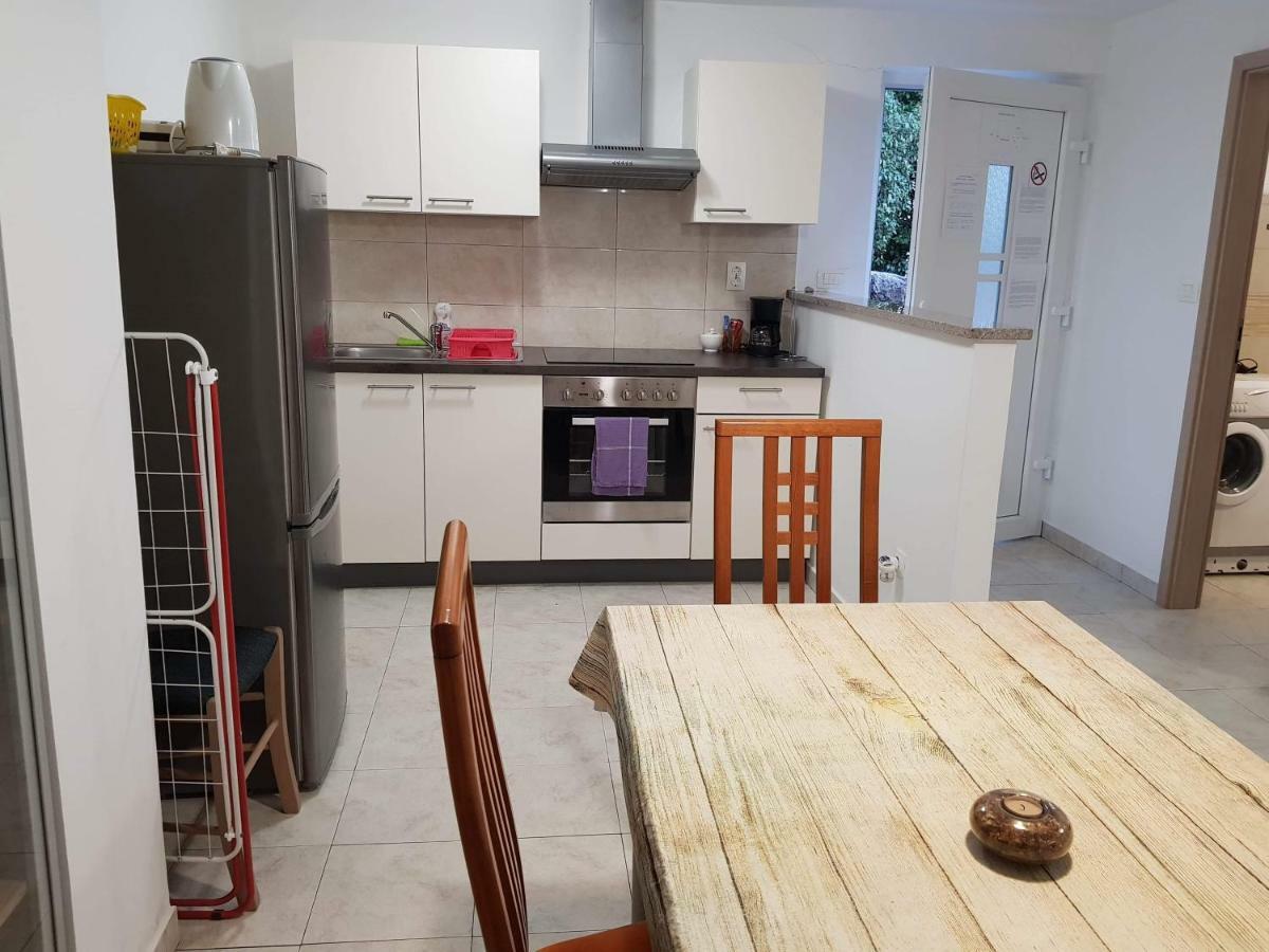 Apartment Natali Brseč Kültér fotó