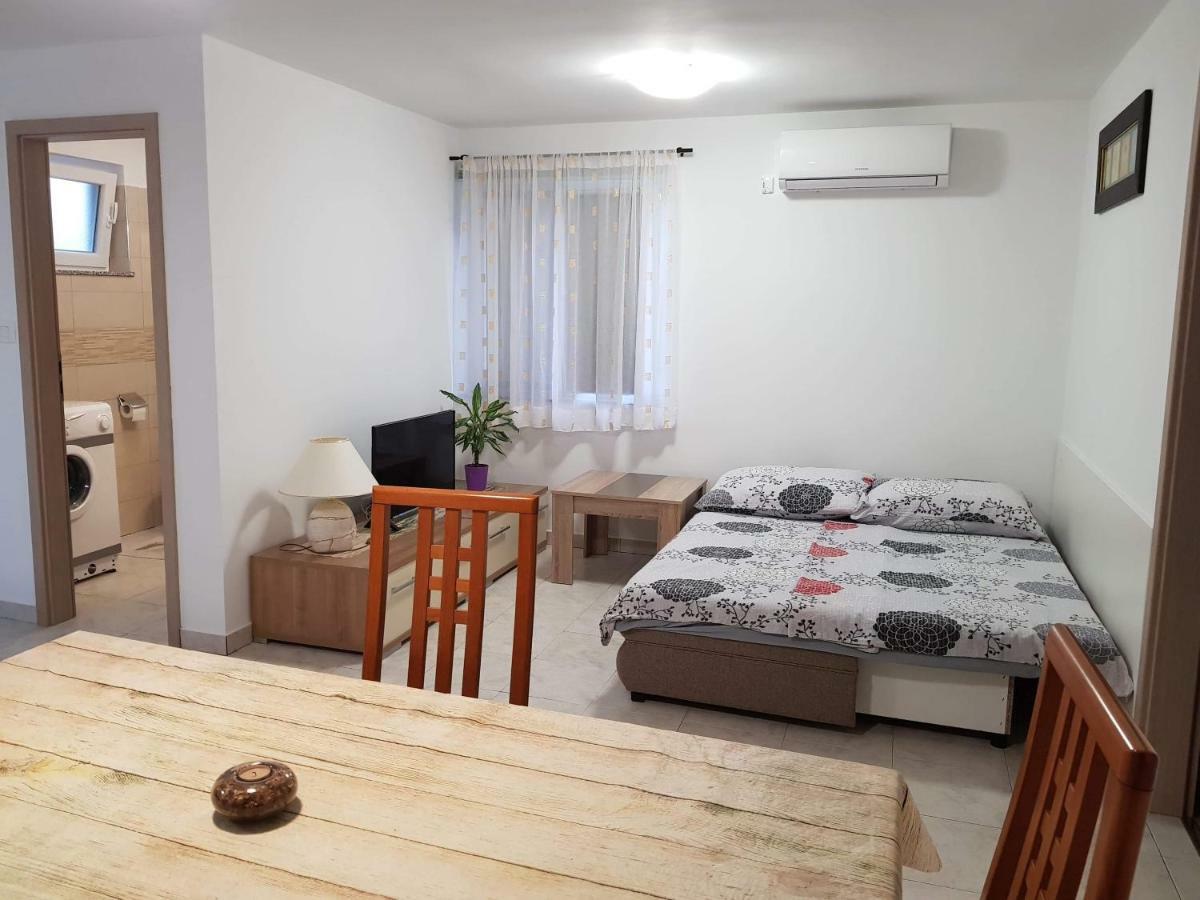 Apartment Natali Brseč Kültér fotó